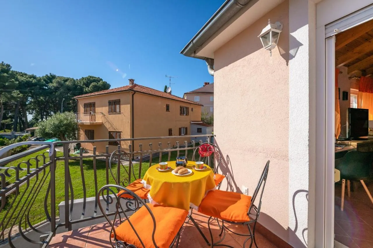 Apartment Orange 29 Rovinj 0*,